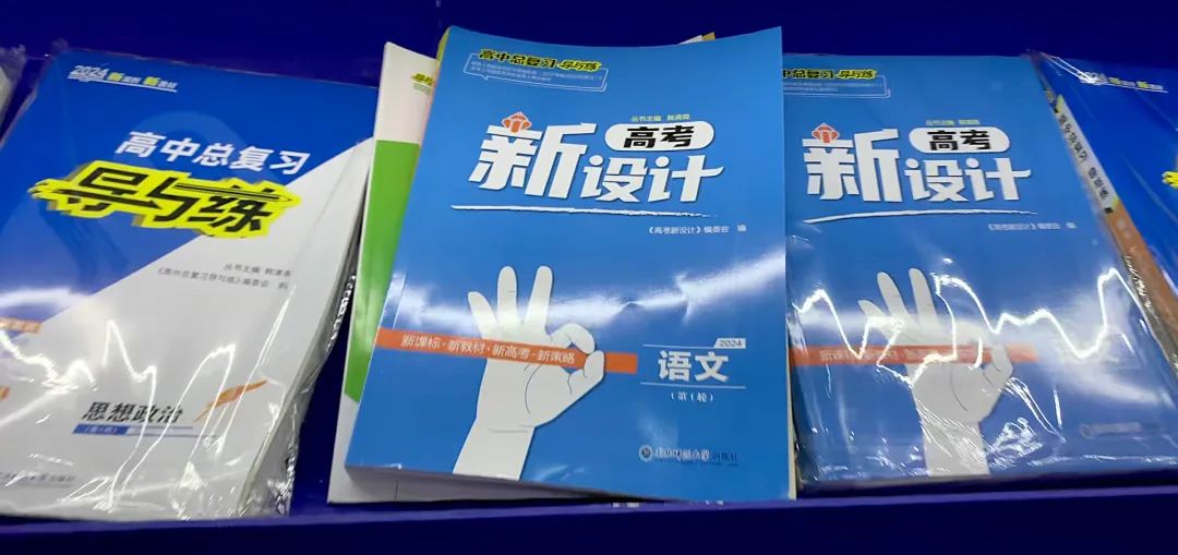 alt 图片